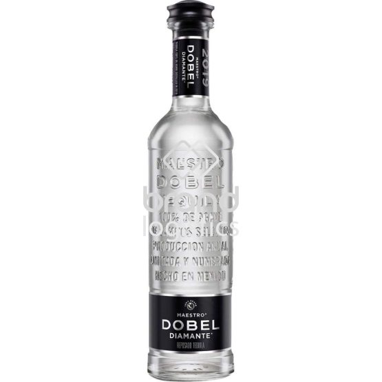 Maestro Dobel Diamante 38% vol. 0,7 l