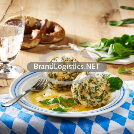 Spinatknödel mit Butter und Parmesan